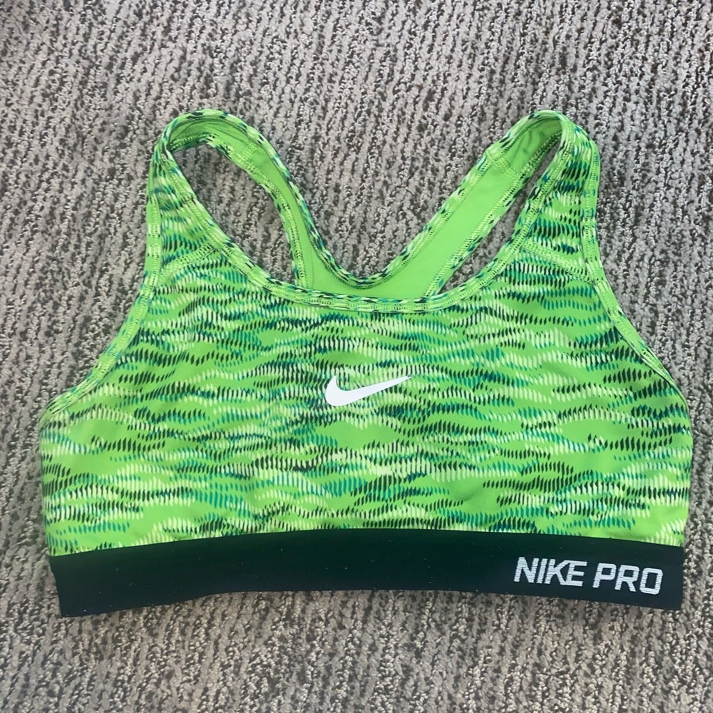 Nike Pro Sports Bra